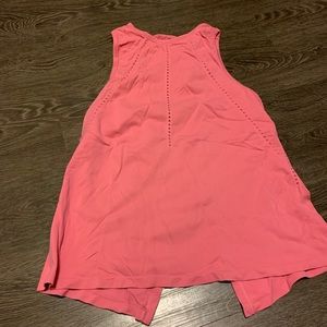 Athleta Foothill tank in bubblegum pink